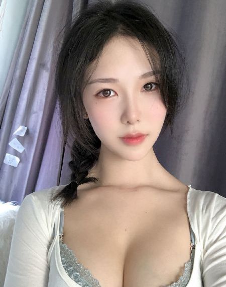 欧美60岁老妇_1080P免费在线播放