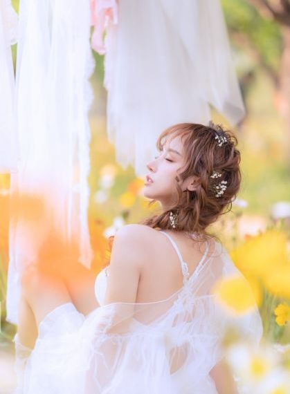 欧美白头头像_4K高清在线观看