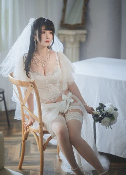 欧美帅哥露脸_BD国语在线观看